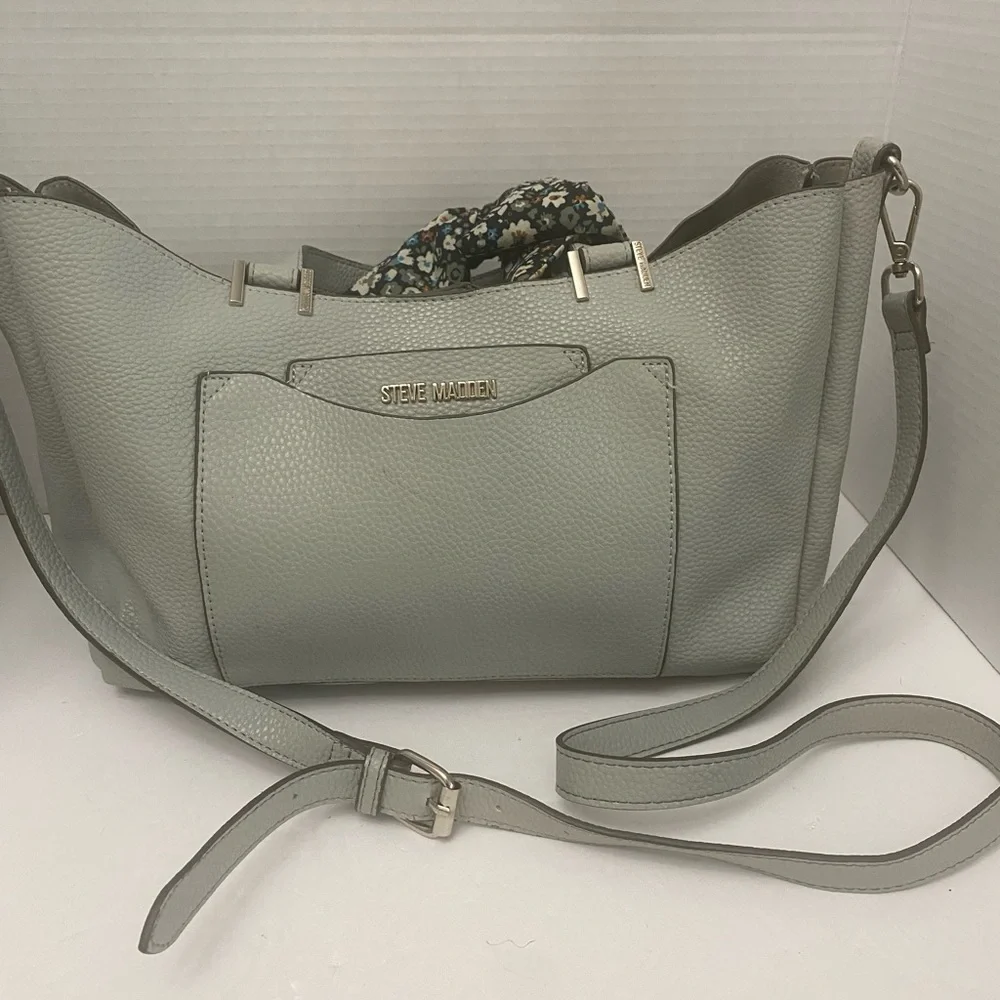 Steve Madden Gray Crossbody Bag with Removable Scarf